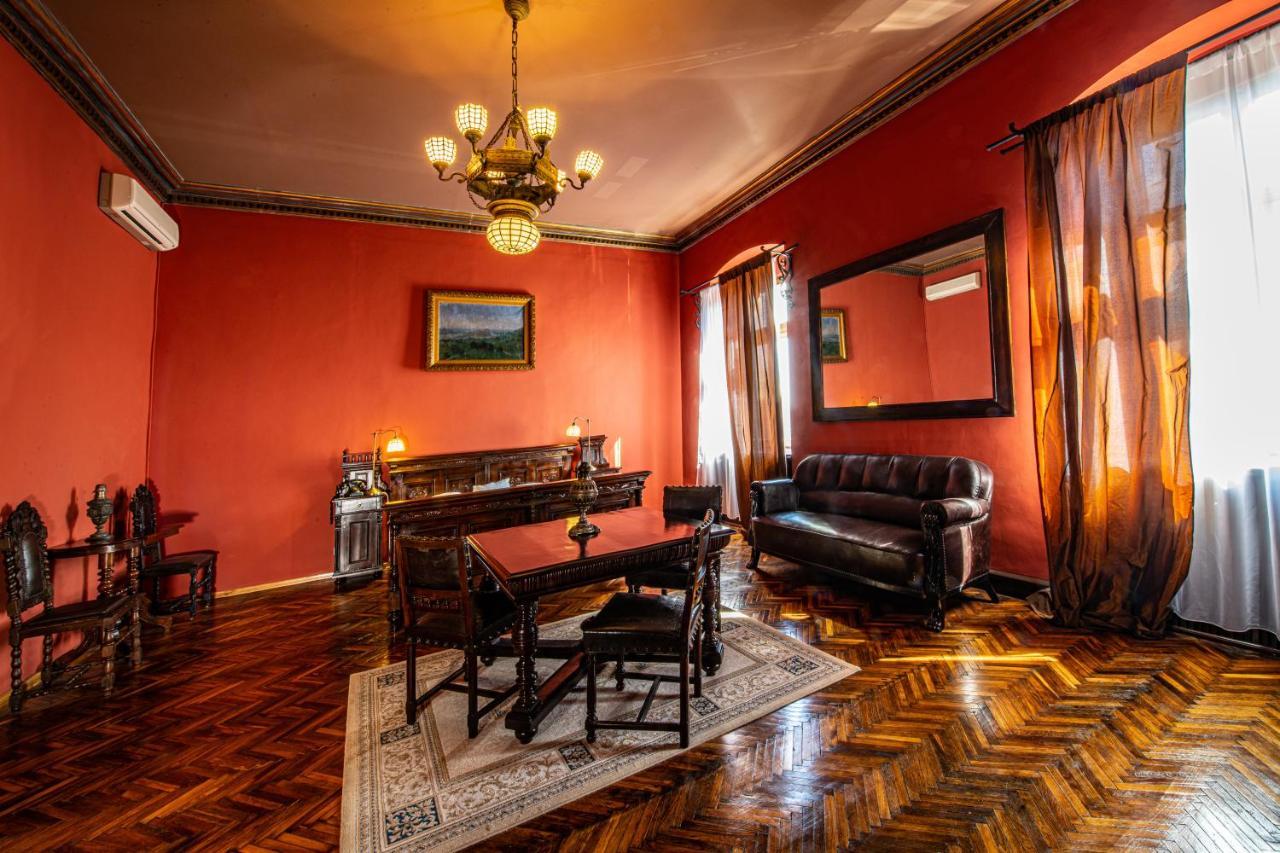 Hotel Poesis Satu Mare Eksteriør bilde