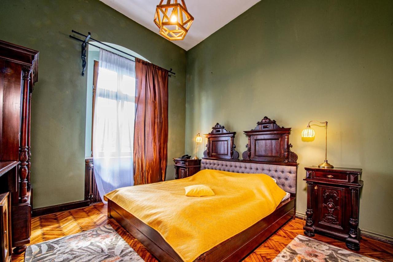 Hotel Poesis Satu Mare Eksteriør bilde