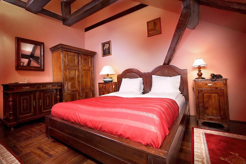 Hotel Poesis Satu Mare Eksteriør bilde
